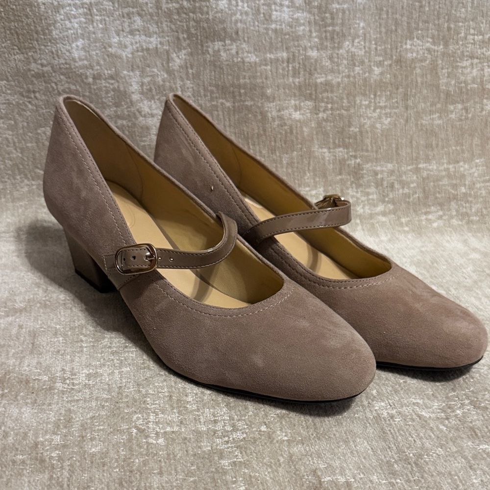 Trotters Taupe Suede Mary Jane Heels